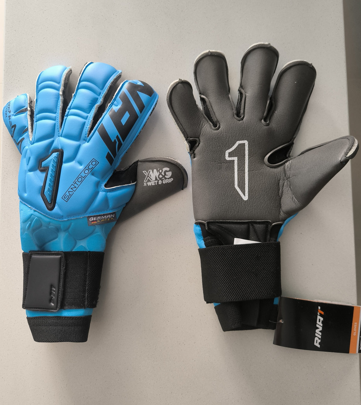 Guantes de arquero Rinat Santoloco