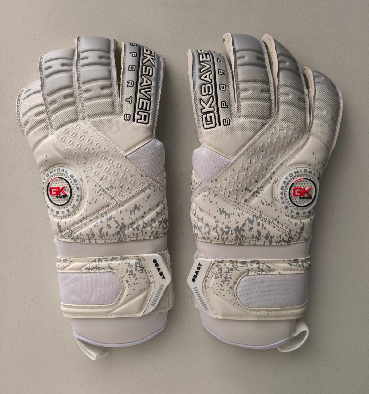 Guantes de Arquero GK Saver Beast Passion Beast Pro 1