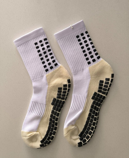 GripLock Pro – Medias antideslizantes de alto rendimiento