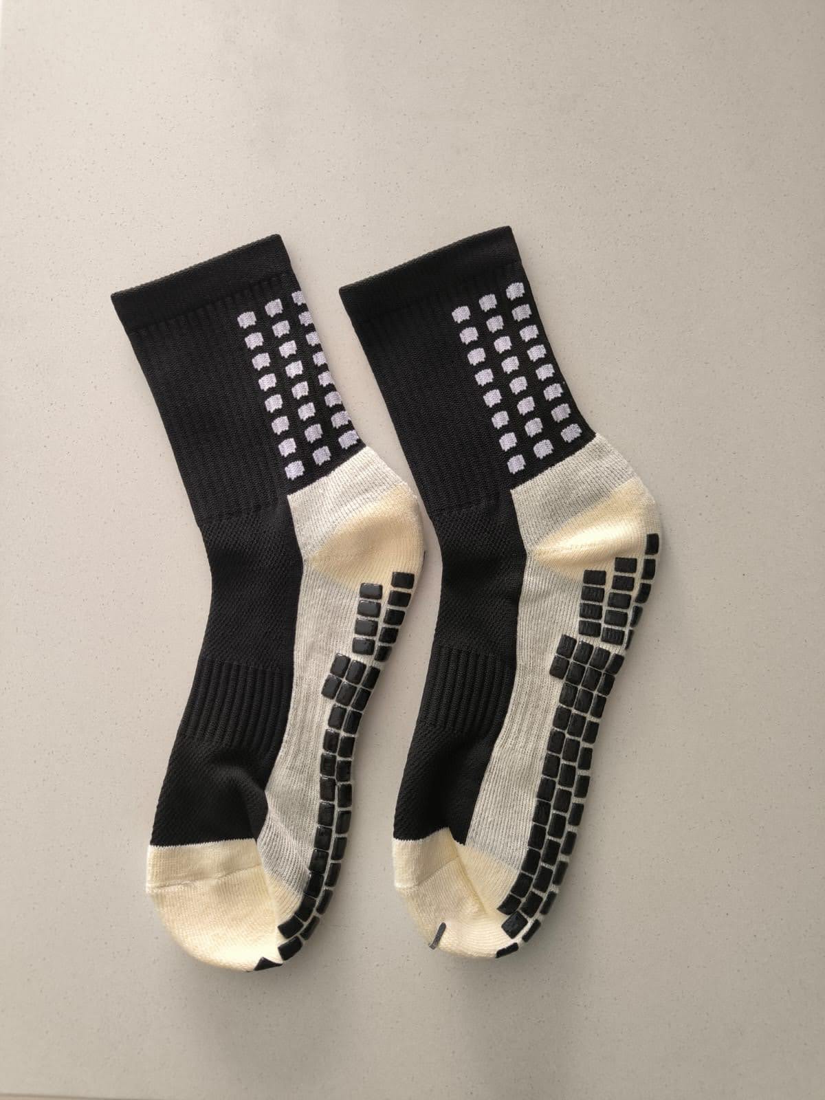 GripLock Pro – Medias antideslizantes de alto rendimiento