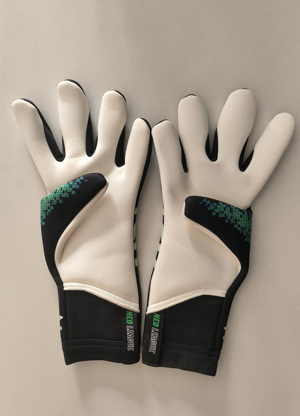 Guantes de arquero Umbro Neo League