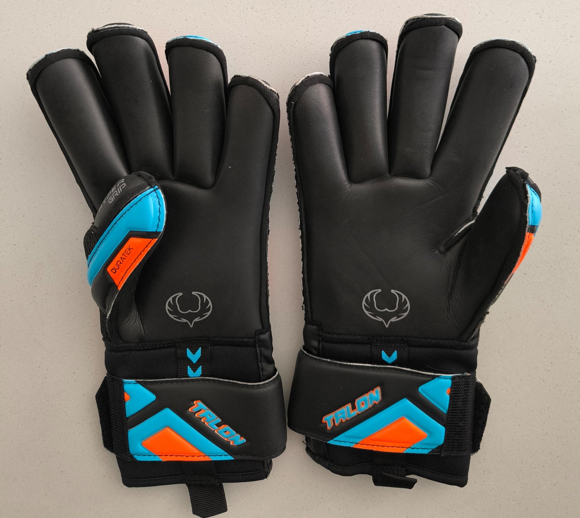 RENEGADE GK Talon – Guantes de Portero con Protector Microbiano, Pro-Tek Fingersave, Hyper Grip