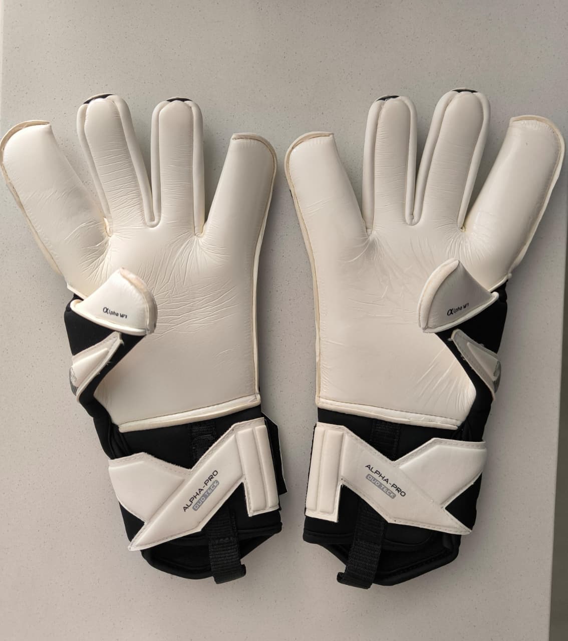 Guantes de Arquero GK Saver Alpha