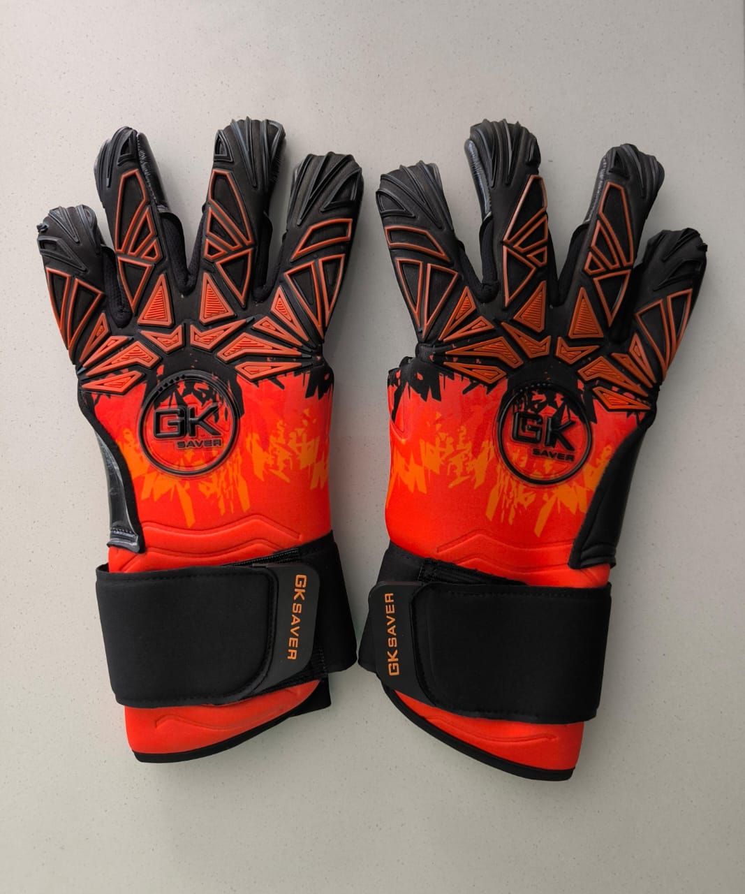 Guantes de Arquero GK Saver Bravo