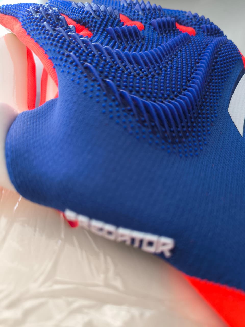 Guantes de arquero Adidas Predator pro con palma URG 2.0